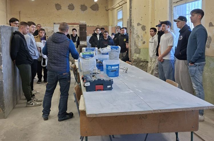 Mapei cég szakmai bemutató